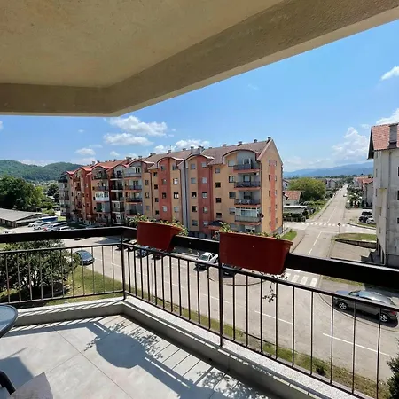 Lana Apartment